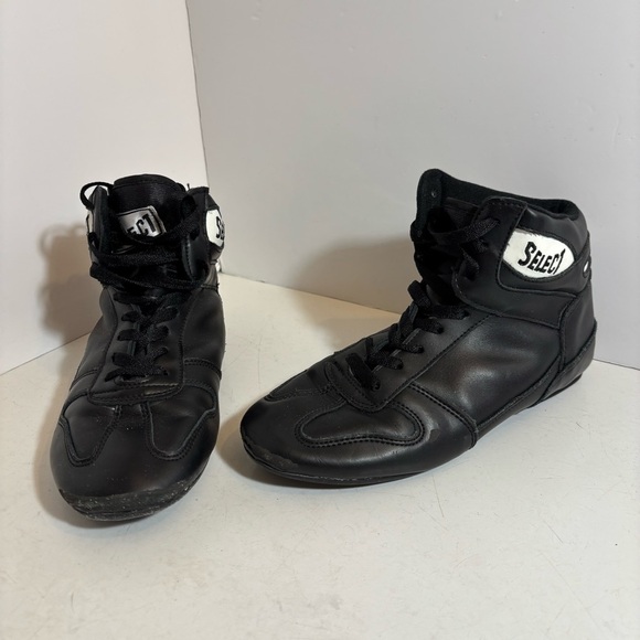 Select women’s black boxing wrestling boots shoes in size 7.5 - Picture 1 of 15